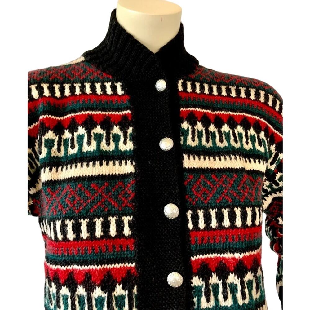 Vinateg Nordstrikk Nordic Fair Isle Black Striped Buttons Sweater SMALL Retro